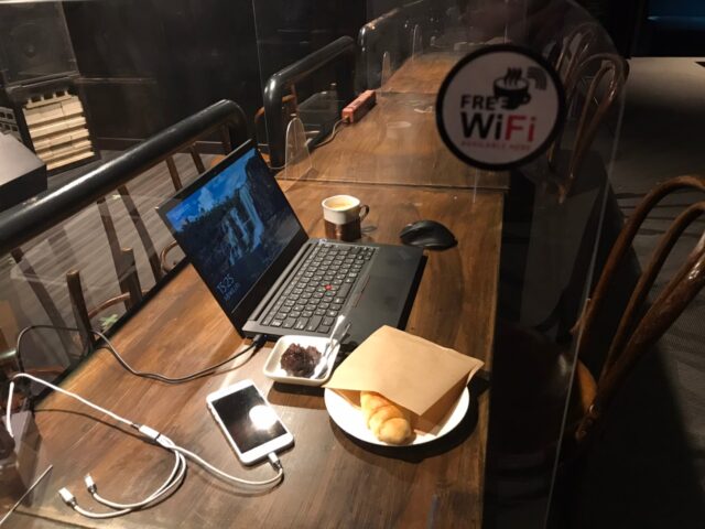 Wifiもつなげて充電可能。ランチもゆっくりできます